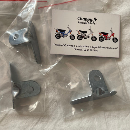 Chappy Yamaha seat hinge stop