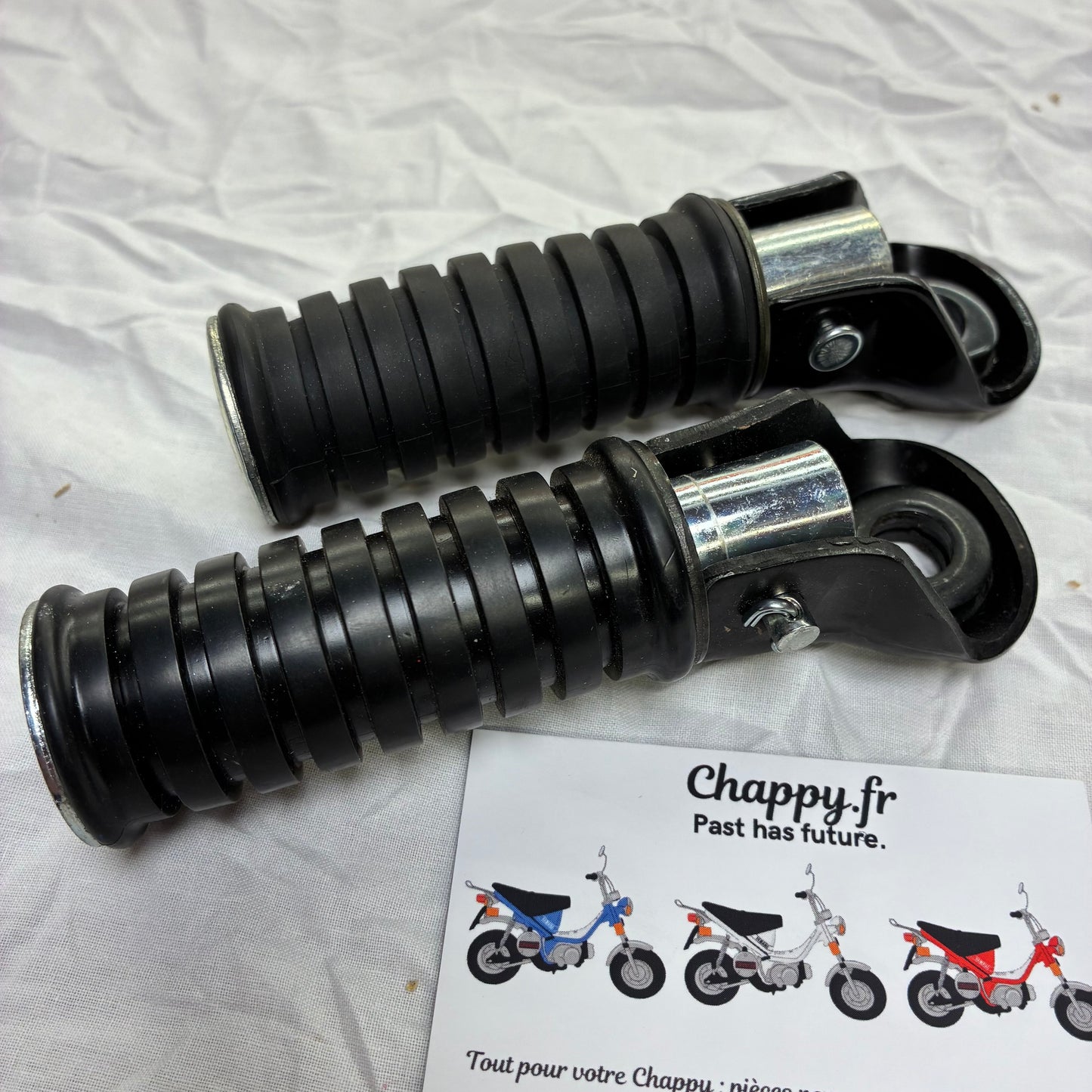 Chappy Yamaha rear footrests