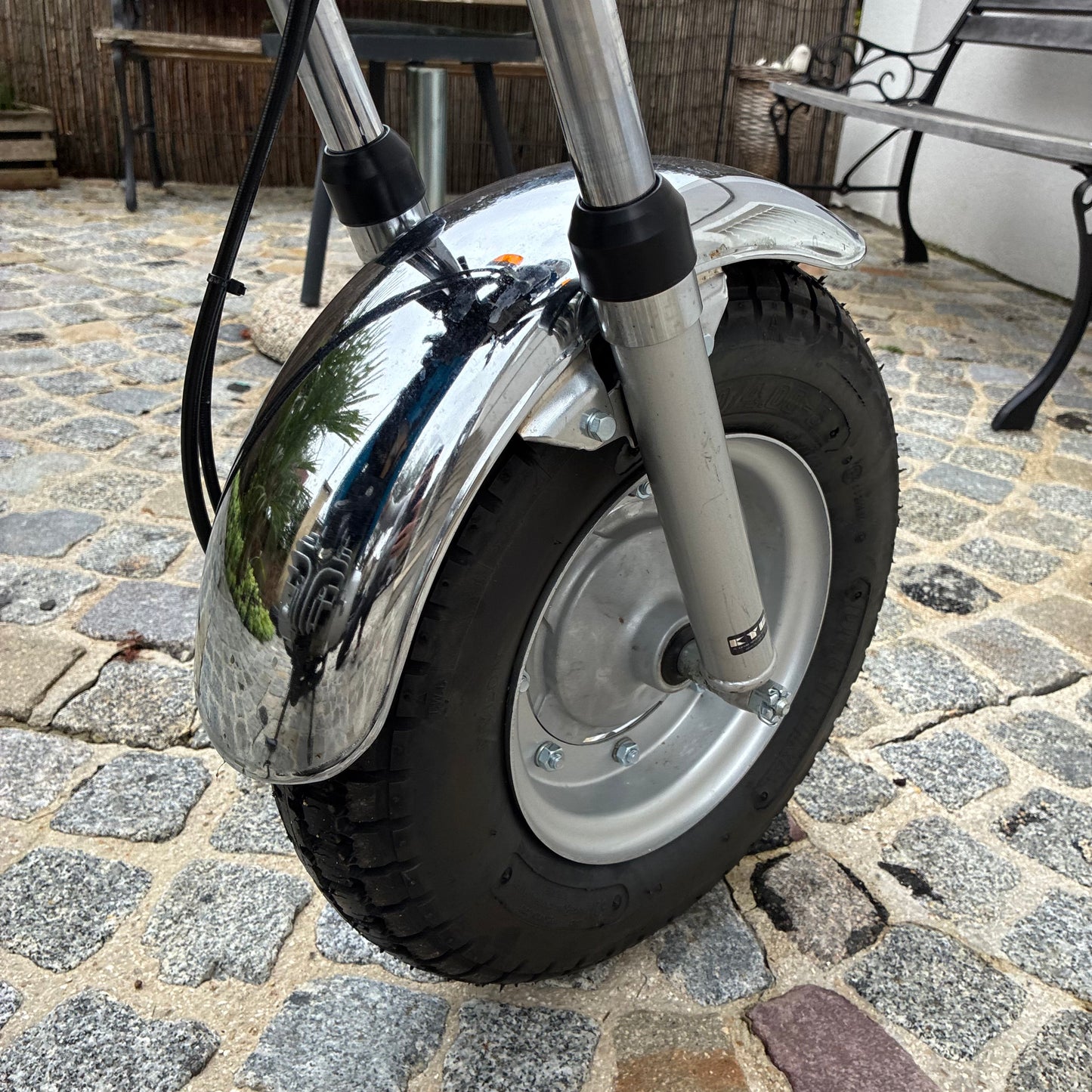 Chappy 13F - Candy Blue