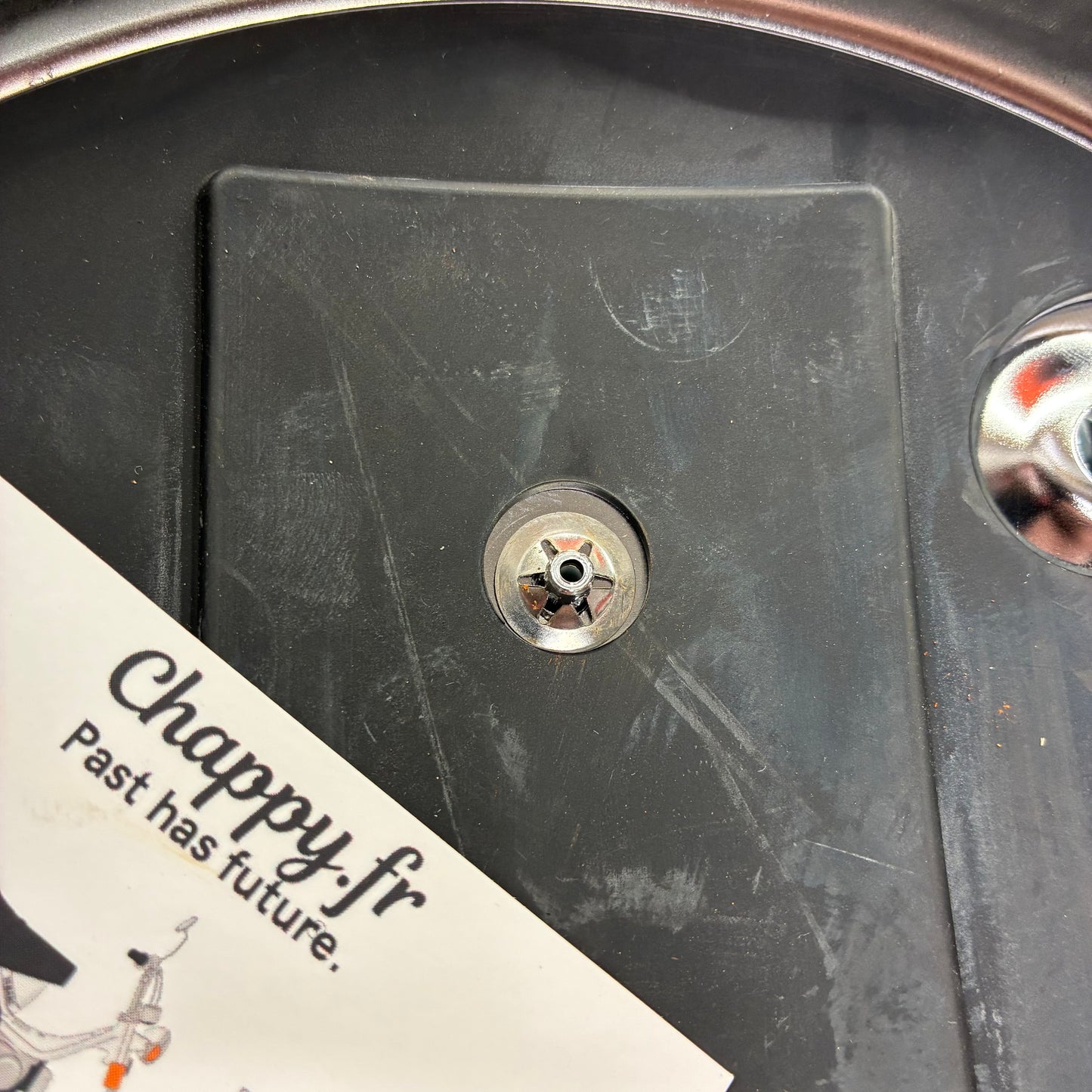 2 Clips zur Befestigung des Chappy Yamaha Auspufflogos