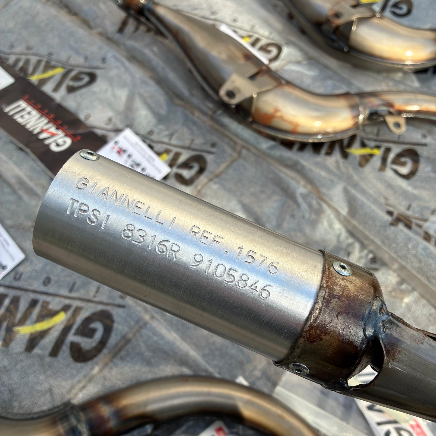 Giannelli - Échappement d’exception neuf