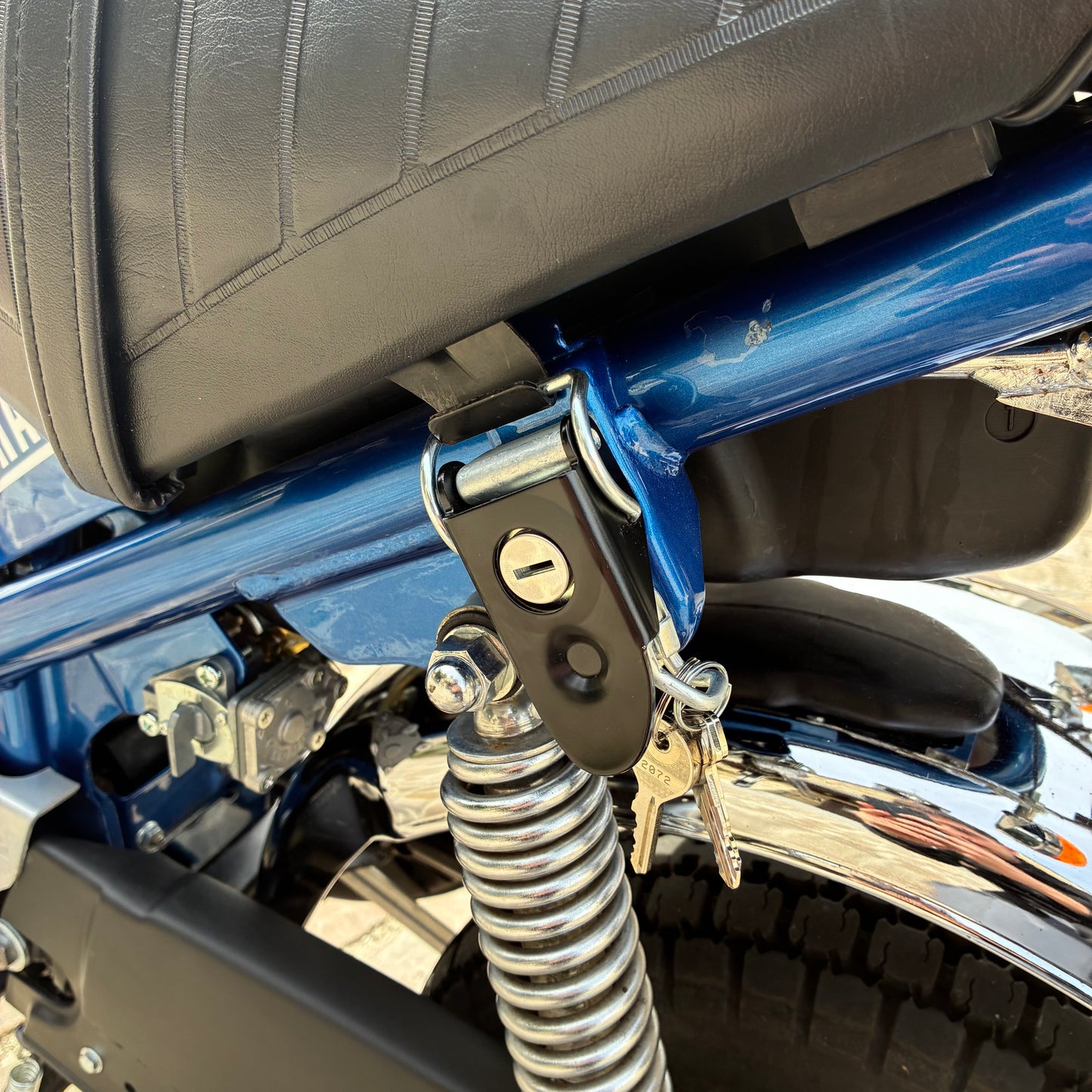 Chappy 13F - Bleu métallisé