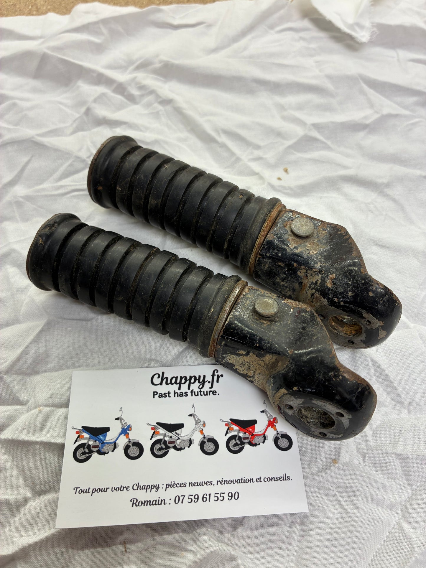 Chappy Yamaha rear footrests